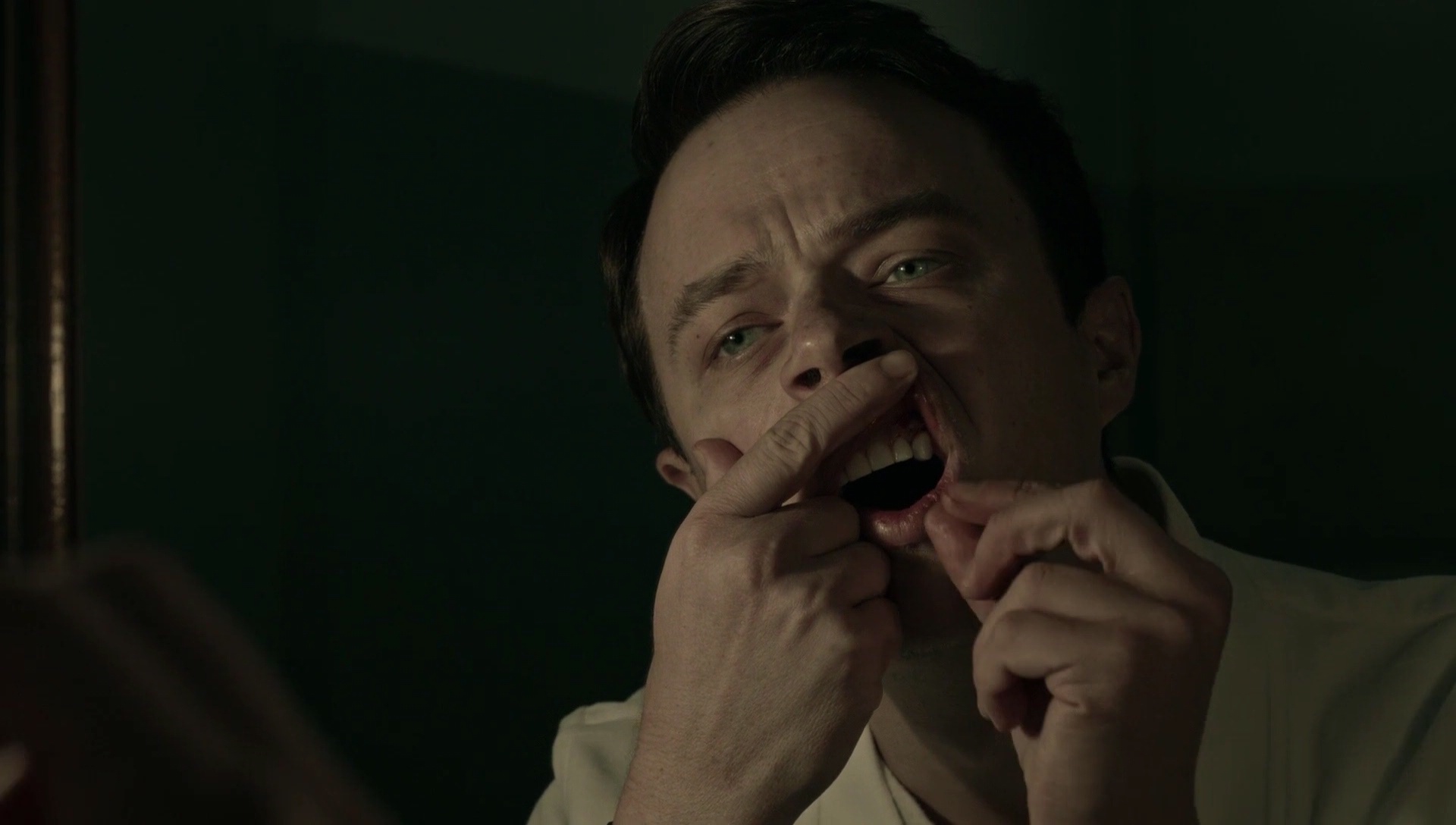 A_Cure_for_Wellness_1215.jpg A_Cure_for_Wellness_1215.jpg