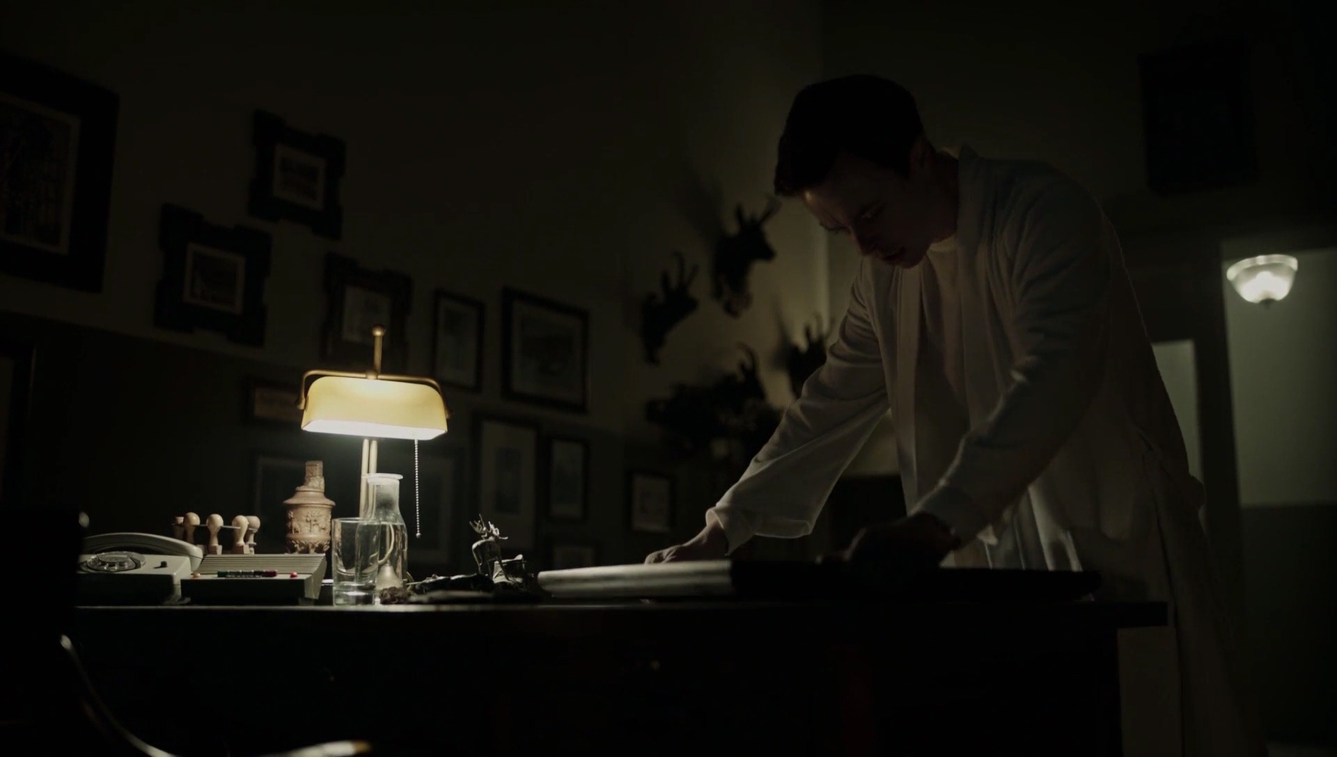 A_Cure_for_Wellness_1878.jpg A_Cure_for_Wellness_1878.jpg