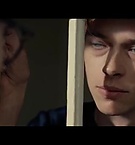 GIOVANI_RIBELLI_-_KILL_YOUR_DARLINGS_-_Clip_-Carcere-_-_YouTube_27.jpg