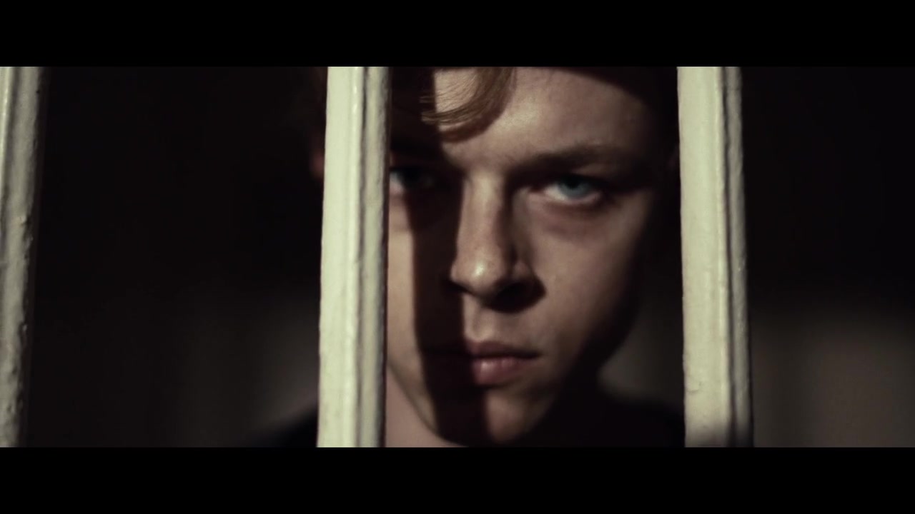 Kill_Your_Darlings_Title_Sequence_078.jpg