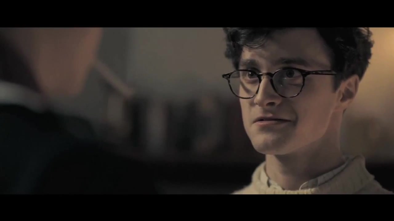 Giovani_ribelli_Kill_Your_Darlings_-_Trailer_Italiano_-_YouTube_037.jpg Giovani_ribelli_Kill_Your_Darlings_-_Trailer_Italiano_-_YouTube_037.jpg