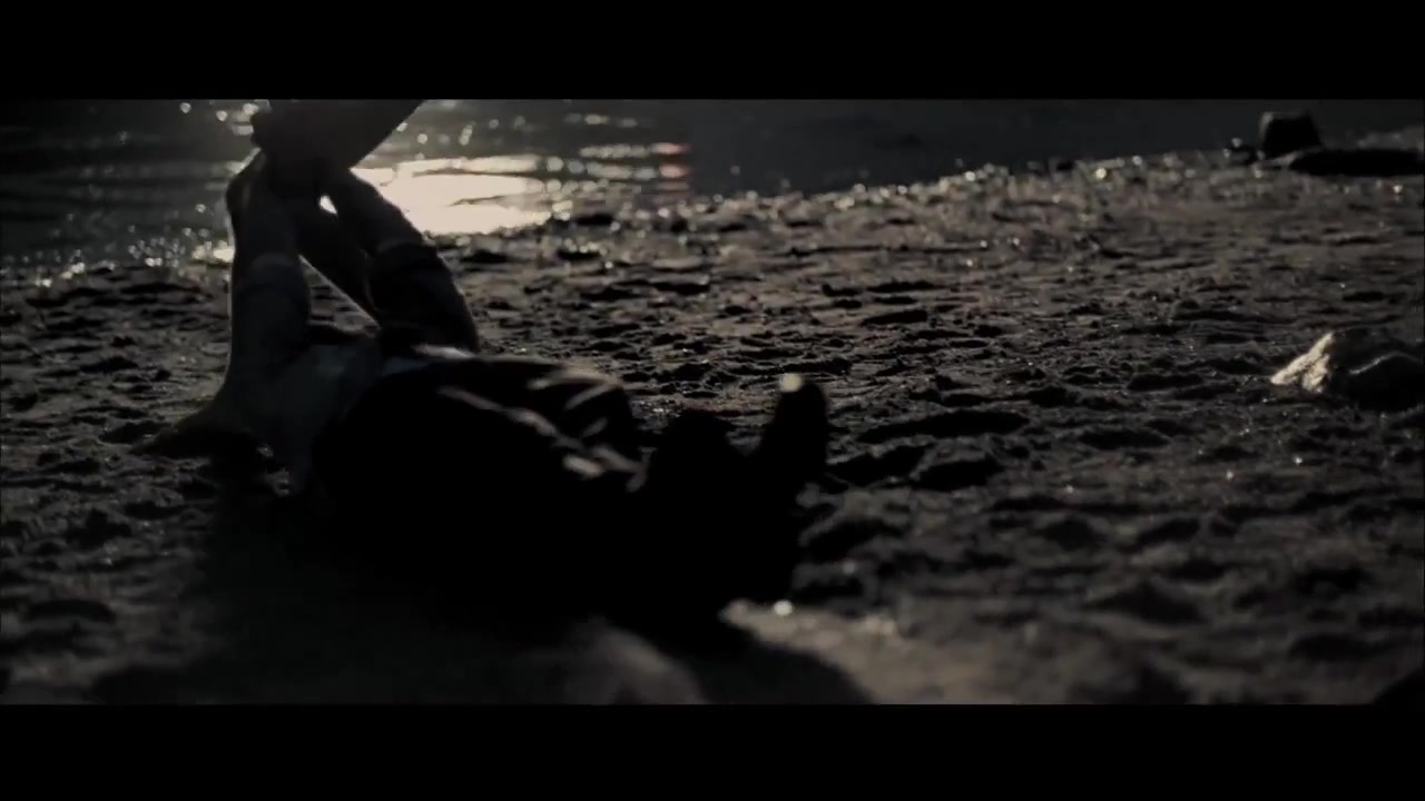 Giovani_ribelli_Kill_Your_Darlings_-_Trailer_Italiano_-_YouTube_060.jpg Giovani_ribelli_Kill_Your_Darlings_-_Trailer_Italiano_-_YouTube_060.jpg