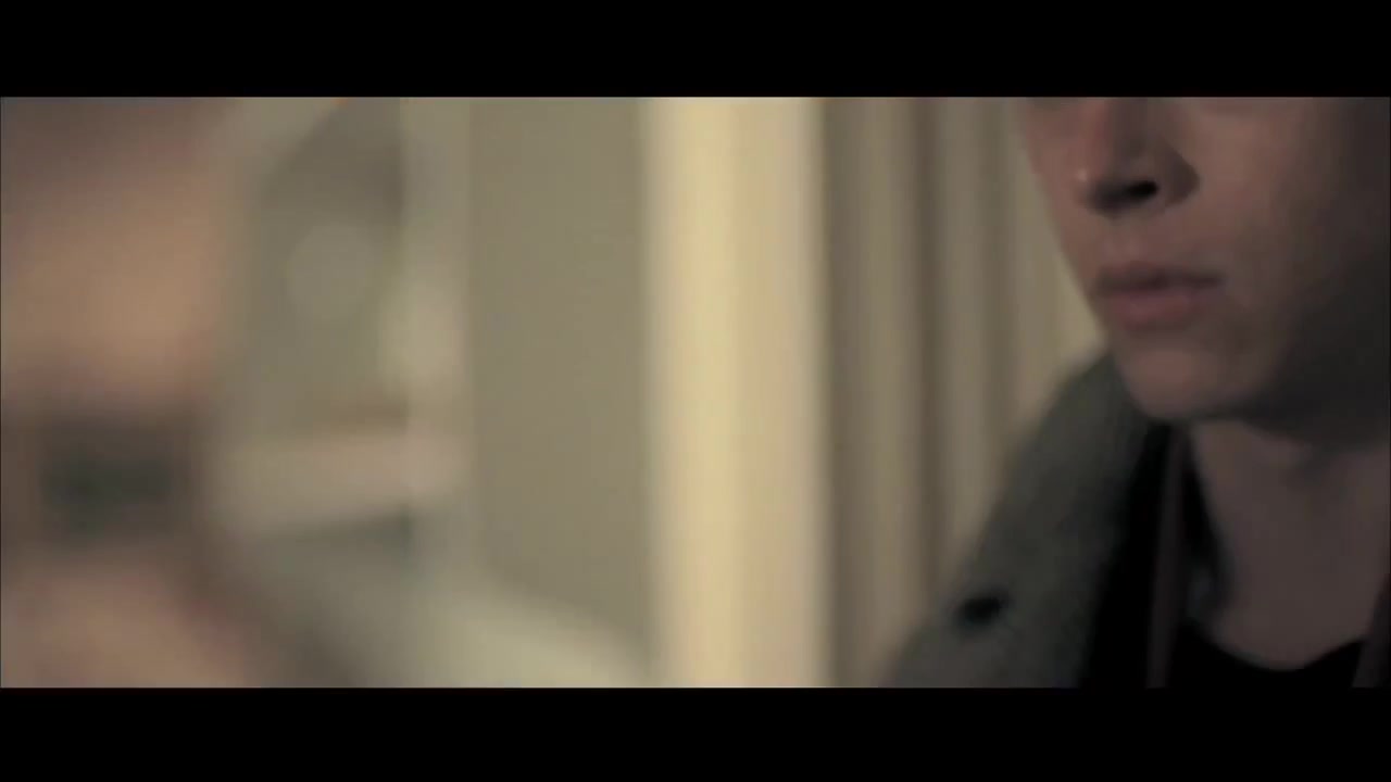 Giovani_ribelli_Kill_Your_Darlings_-_Trailer_Italiano_-_YouTube_074.jpg Giovani_ribelli_Kill_Your_Darlings_-_Trailer_Italiano_-_YouTube_074.jpg