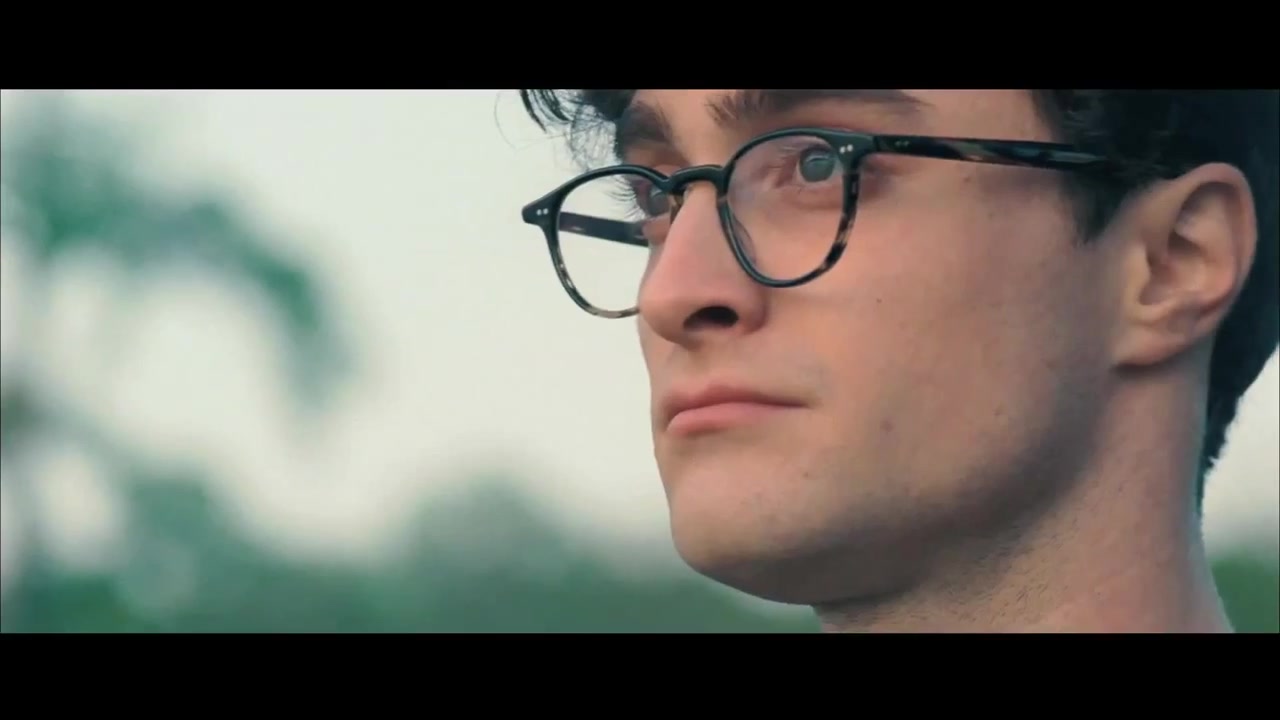 Giovani_ribelli_Kill_Your_Darlings_-_Trailer_Italiano_-_YouTube_079.jpg Giovani_ribelli_Kill_Your_Darlings_-_Trailer_Italiano_-_YouTube_079.jpg