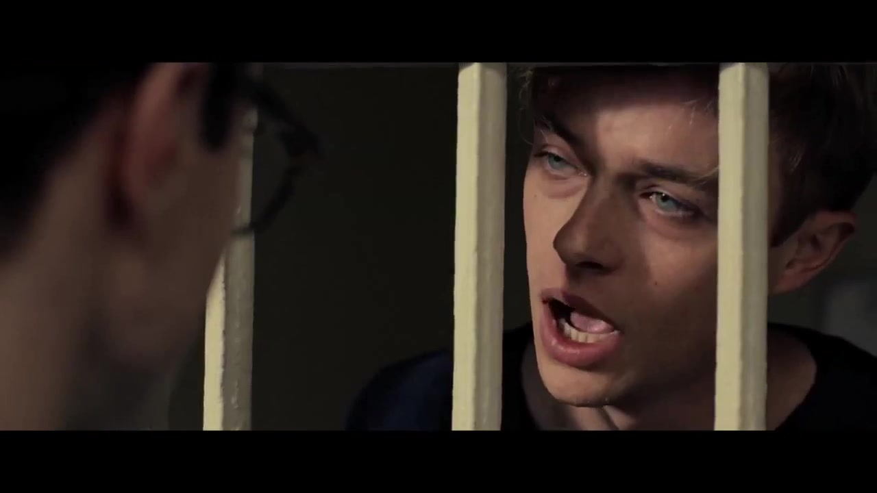 Giovani_ribelli_Kill_Your_Darlings_-_Trailer_Italiano_-_YouTube_084.jpg Giovani_ribelli_Kill_Your_Darlings_-_Trailer_Italiano_-_YouTube_084.jpg