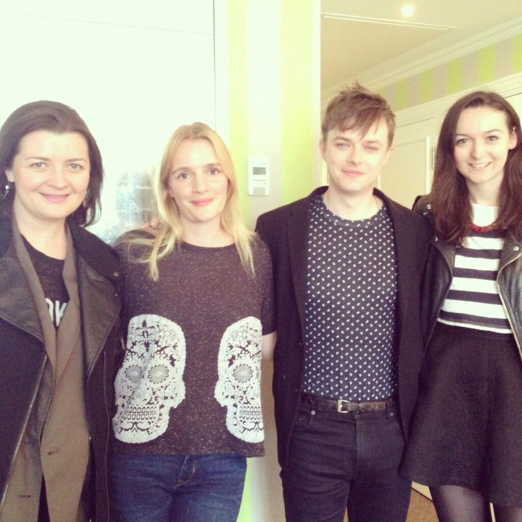 Bk2zBdTIAAAfAgl_large.jpg Bk2zBdTIAAAfAgl_large.jpg