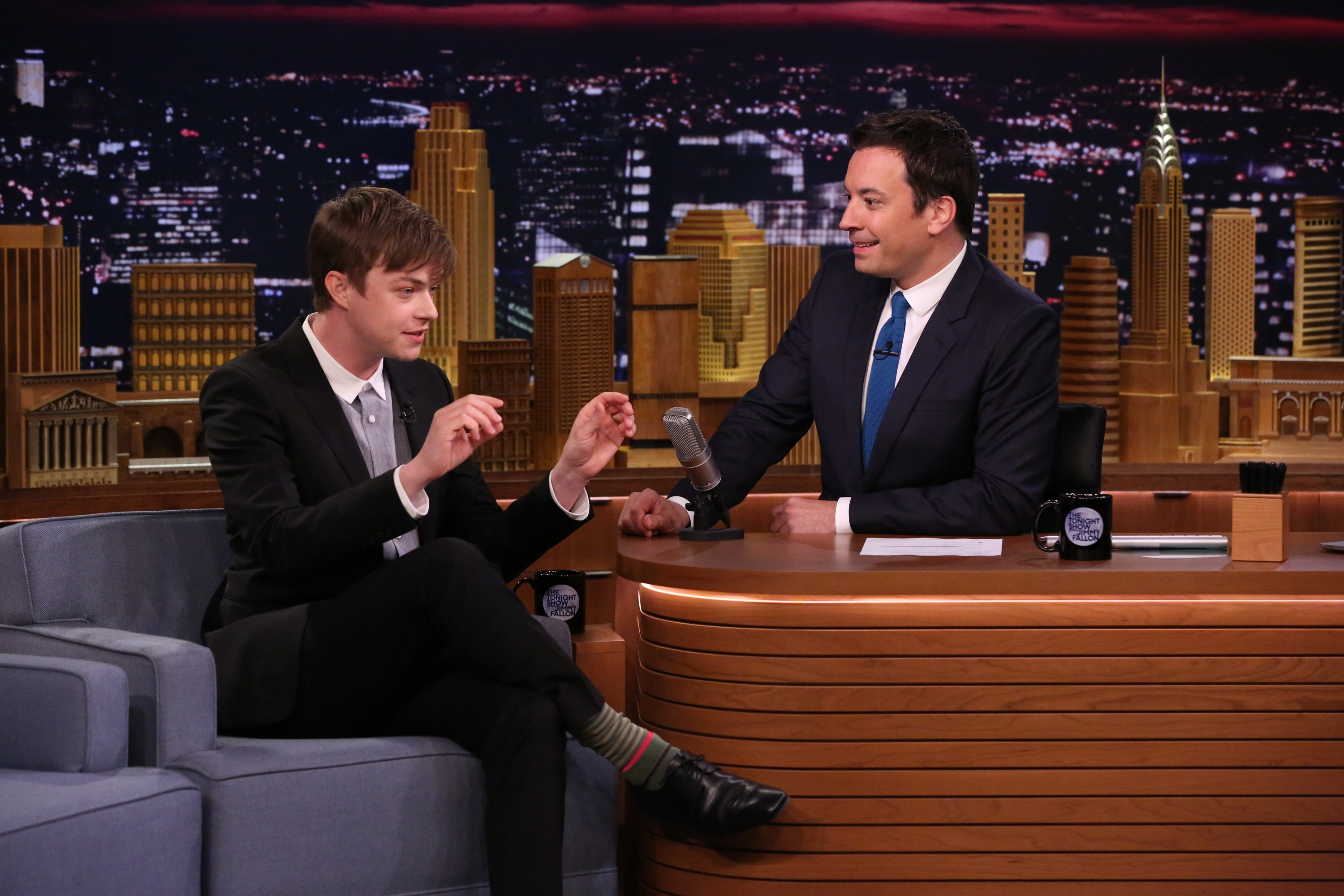 Tonight_Show_w_Jimmy_Fallon_April_29_281229.jpg Tonight_Show_w_Jimmy_Fallon_April_29_281229.jpg