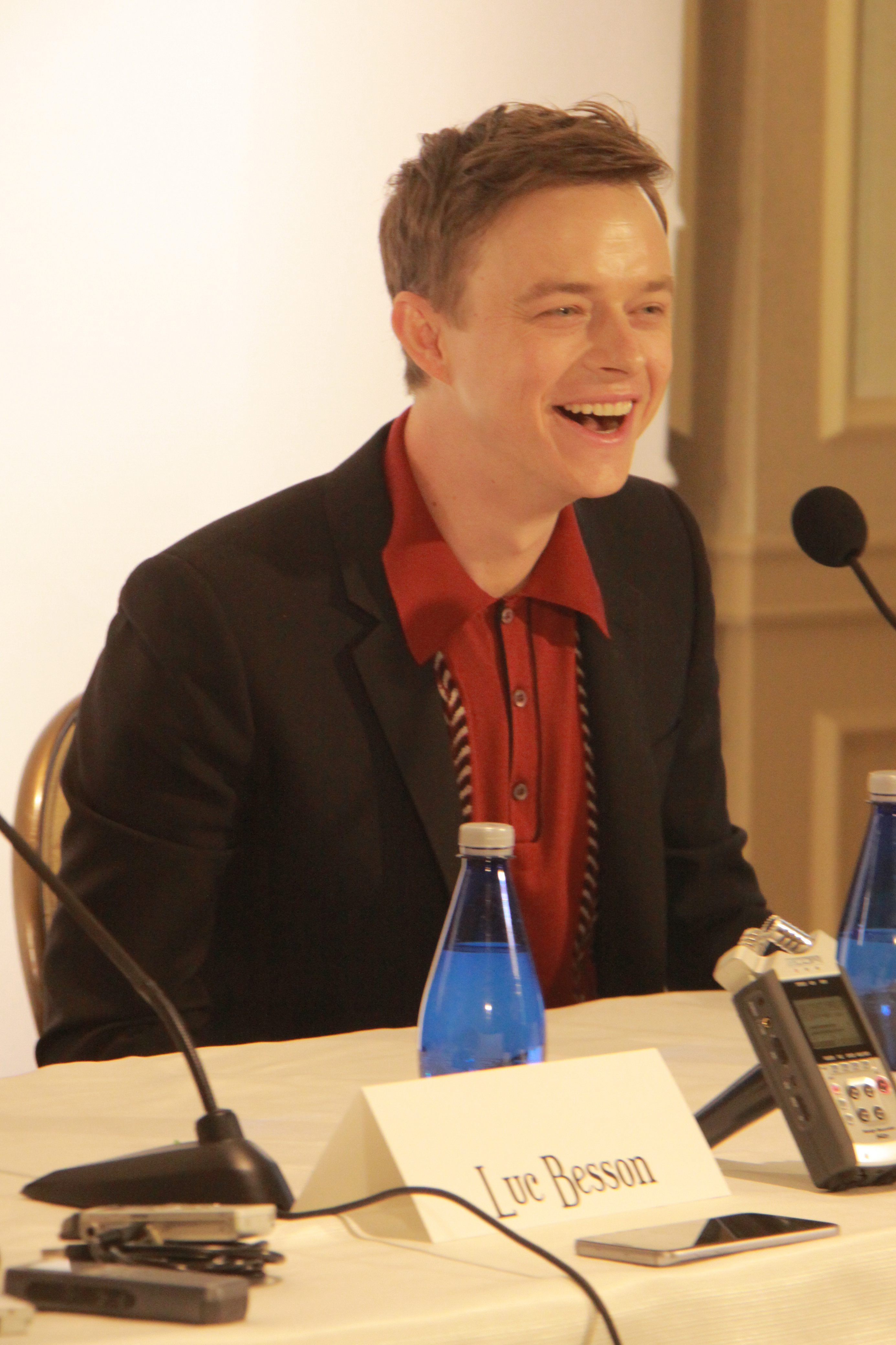 ValerianPress1_28729.jpg ValerianPress1_28729.jpg