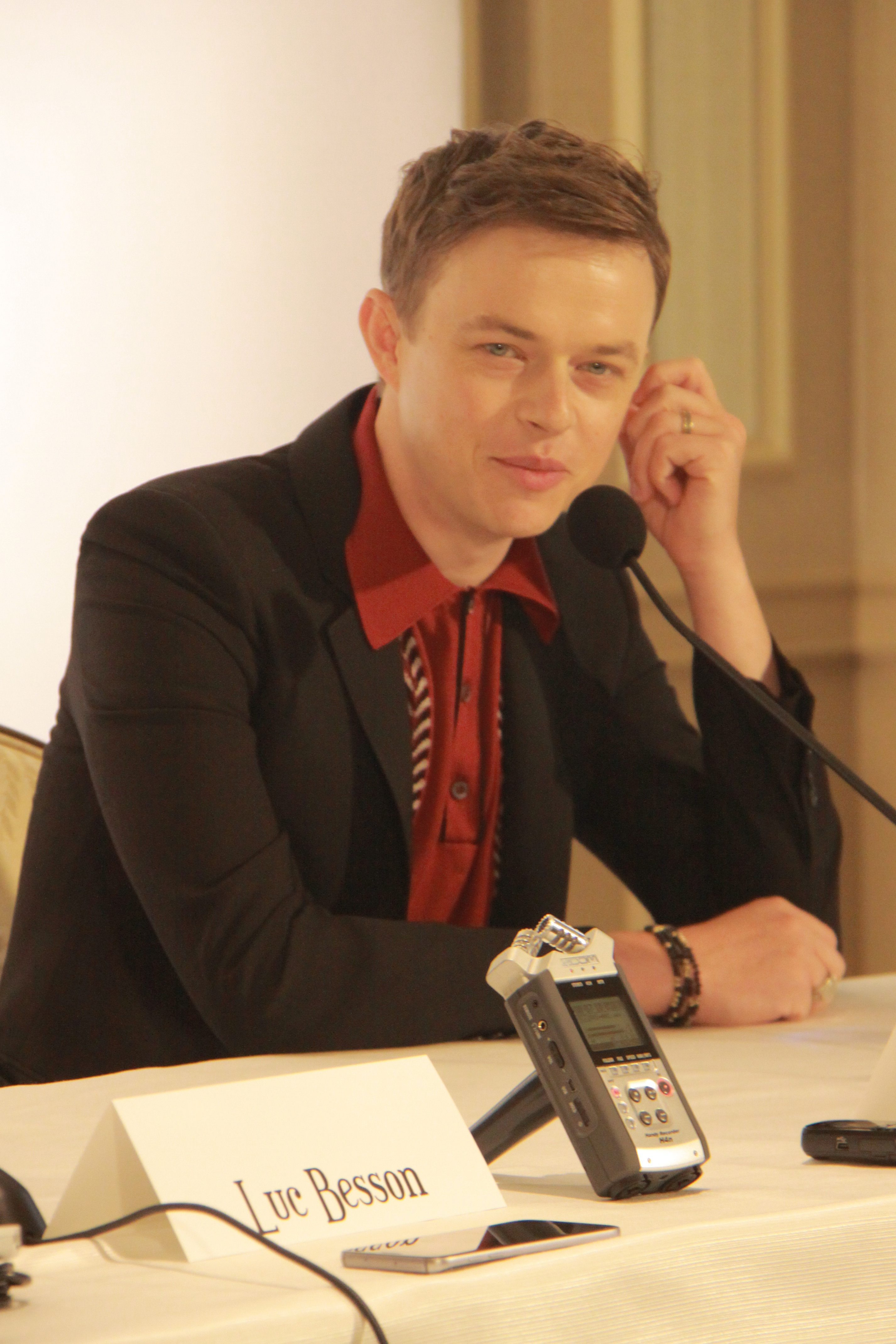 ValerianPress1_28929.jpg ValerianPress1_28929.jpg